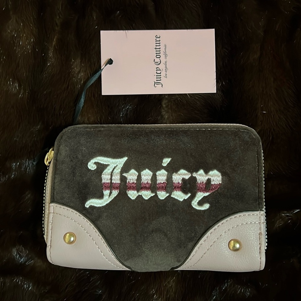 Juicy Couture wallet coin purse Brand New double pocket retro vibe velour